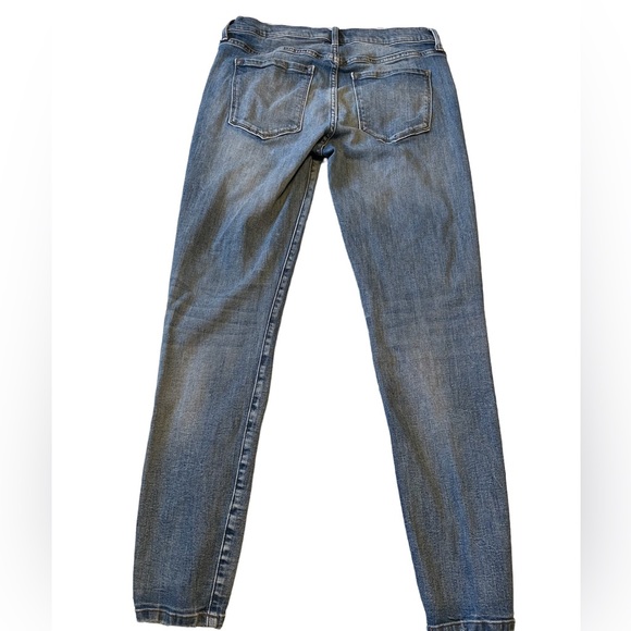 BANANA REPUBLIC JEANS.  29R. - Picture 3 of 5